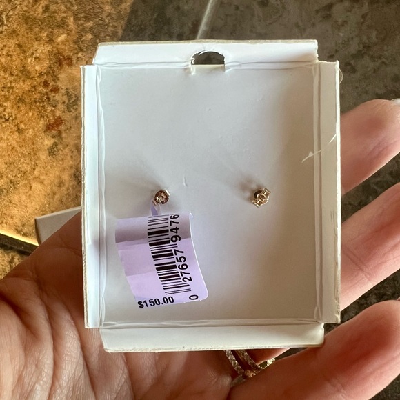 Brand New! 10K Gold Cherry-like Earrings - Picture 4 of 4